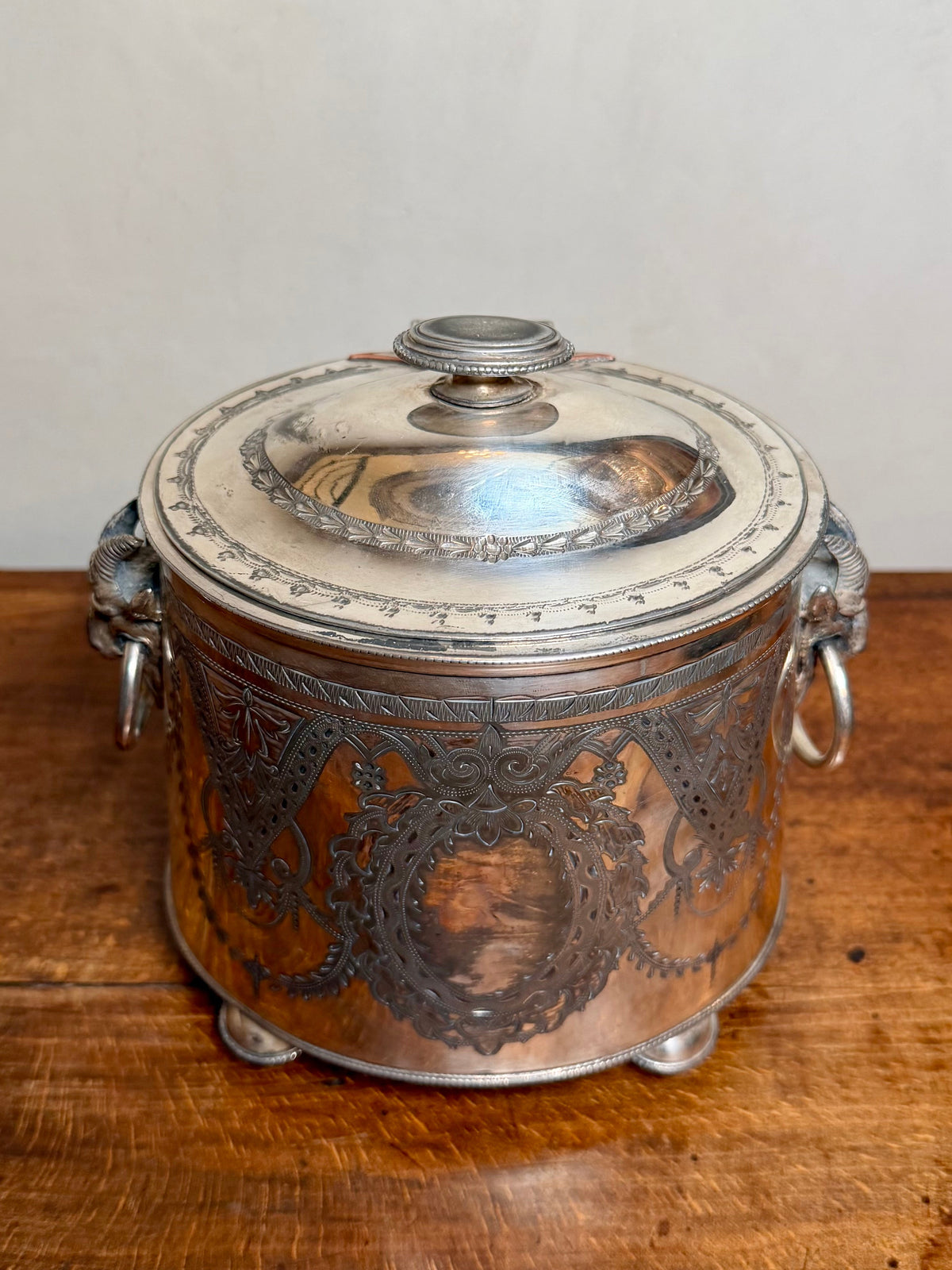 Antique Victorian Silver-Plated Biscuit Box with Ram Head Handles and Hinged Lid from the 1880s