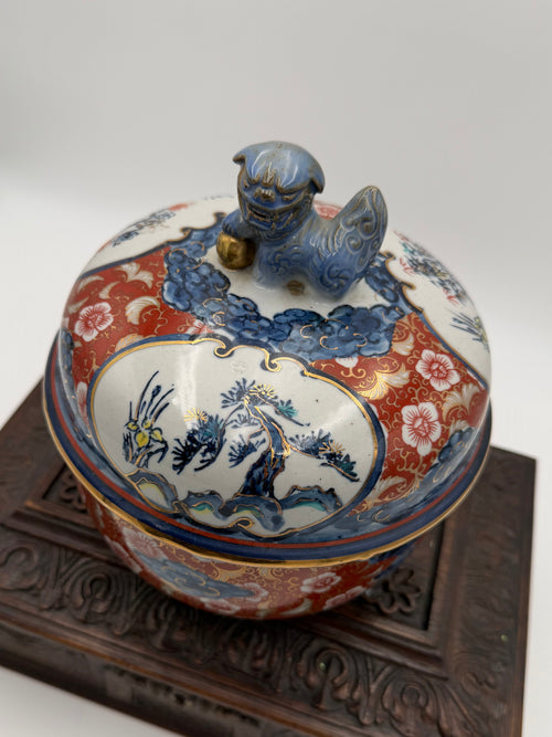 Antique Imari Porcelain Foo Dog Tureen