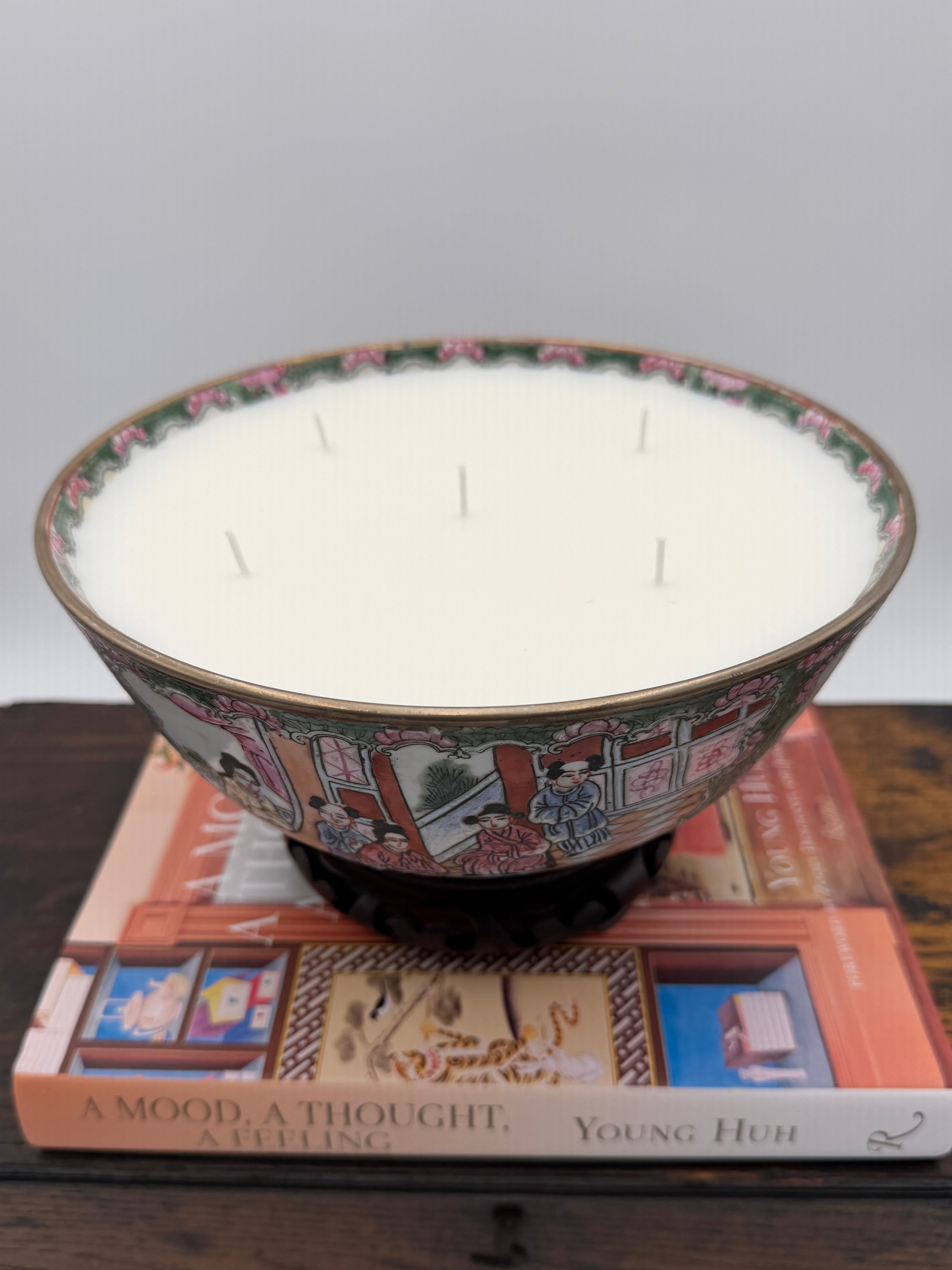 Vintage Chinese Porcelain Famille Rose Medallion Bowl