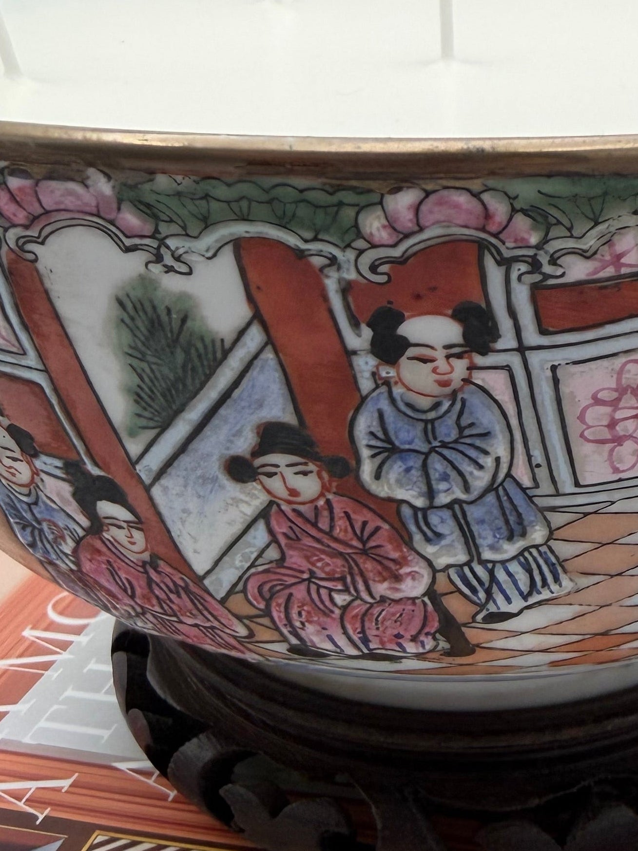 Vintage Chinese Porcelain Famille Rose Medallion Bowl