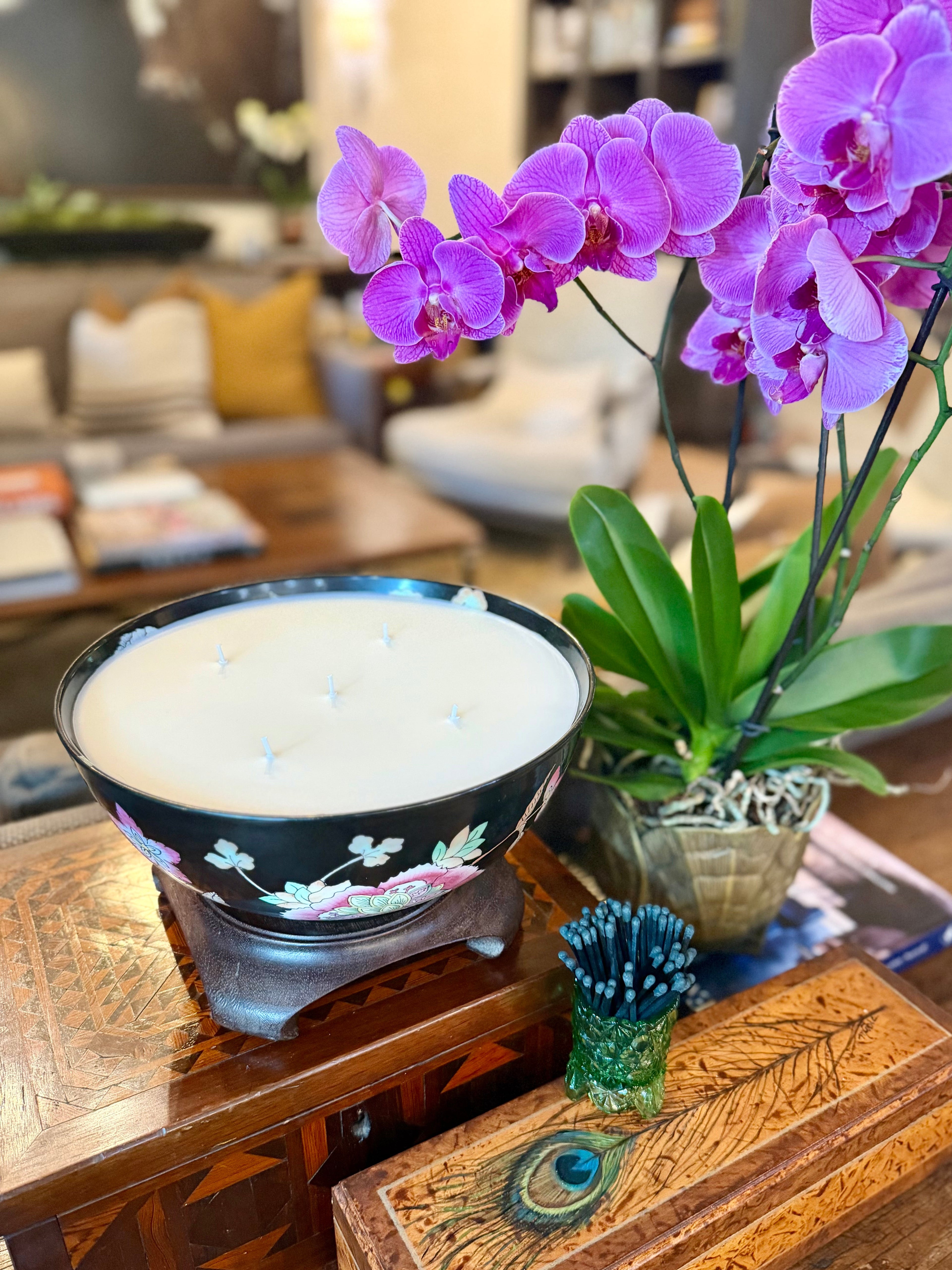 Vintage Famille Noire Chinese Chinoiserie Porcelain Bowl