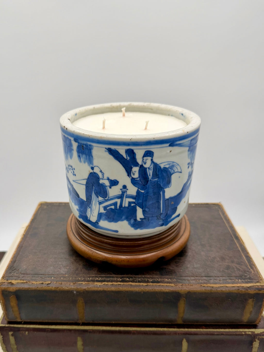 Antique Chinese Blue and White Porcelain Pot