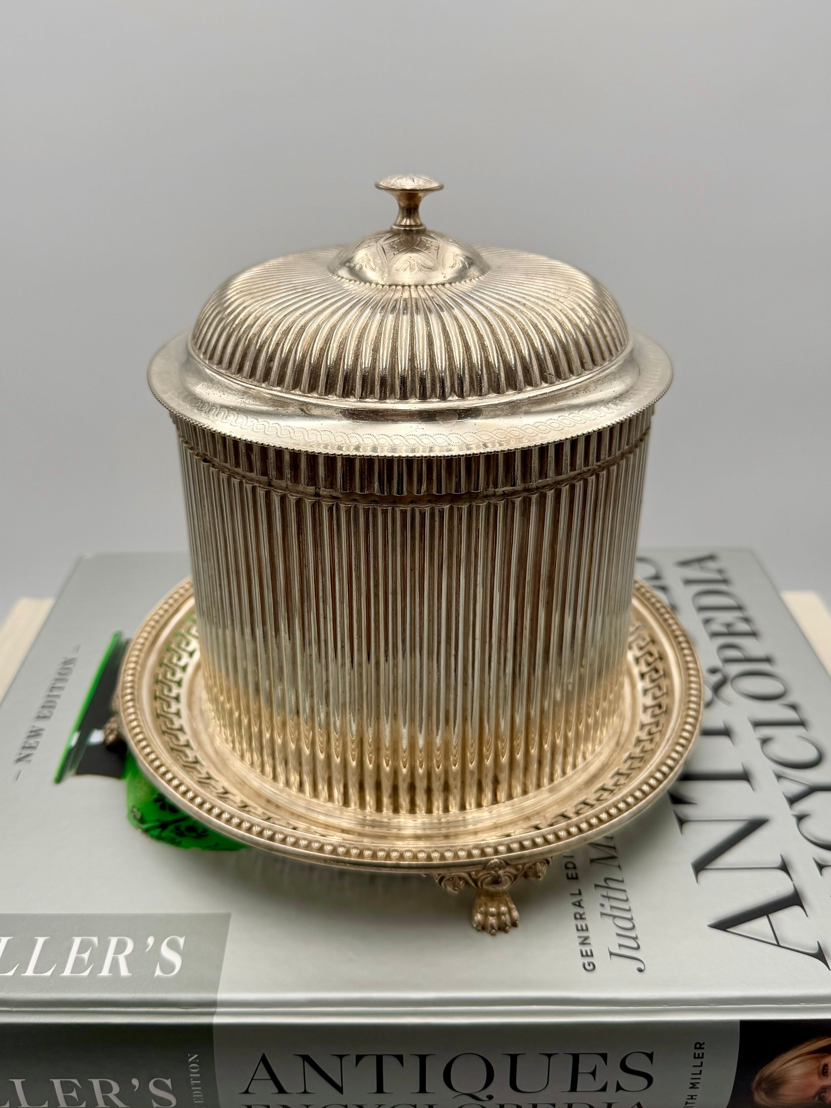 Antique Victorian Silver-Plated Biscuit Barrel of Reeded Cylindrical Form on a Pierced Circular Stand with Raised Paw Feet - Birmingham 1866 by Cartwright & Woodard