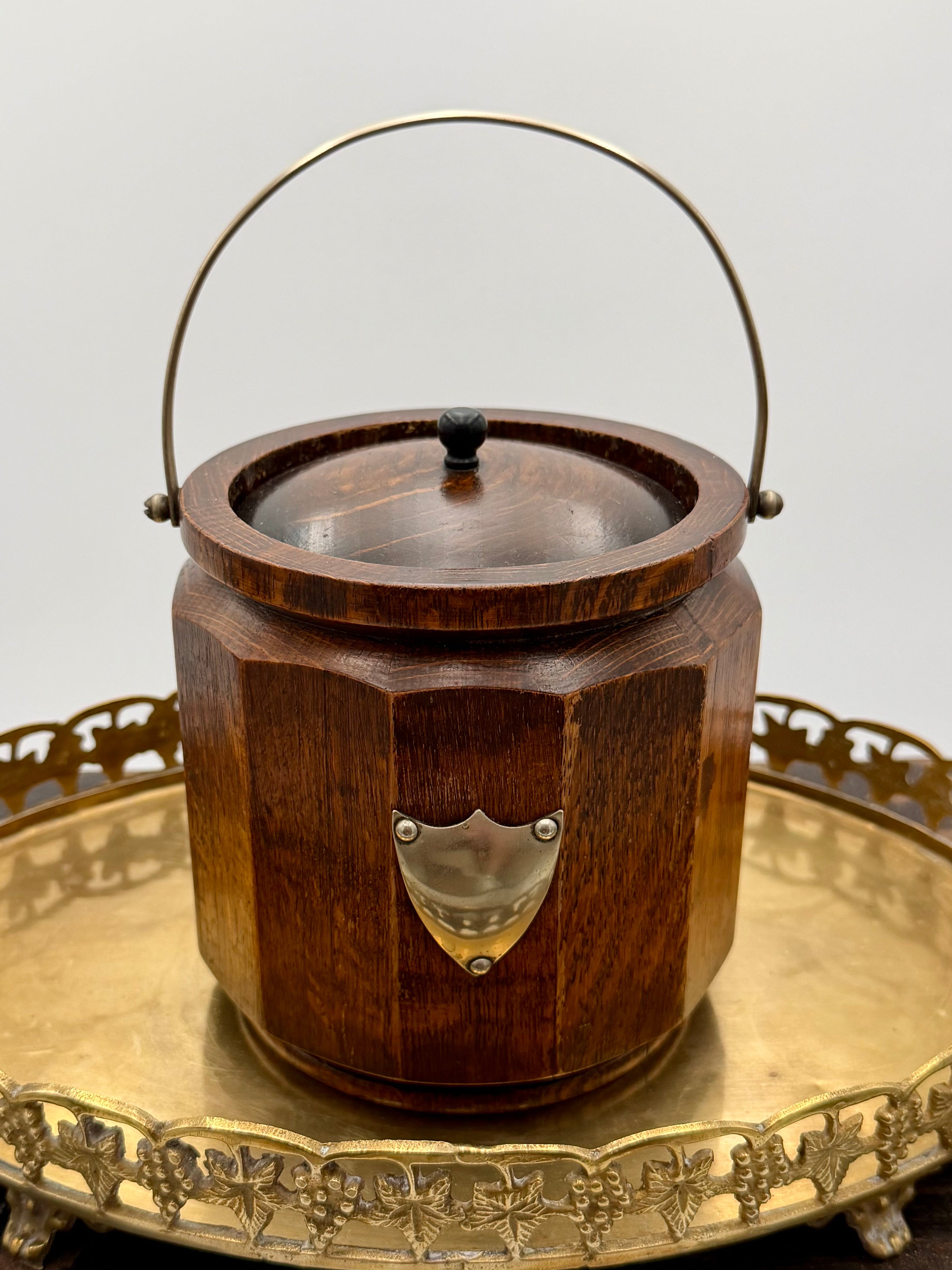 Antique Oak and Silver-Plated Biscuit Barrel - England 19th Century
