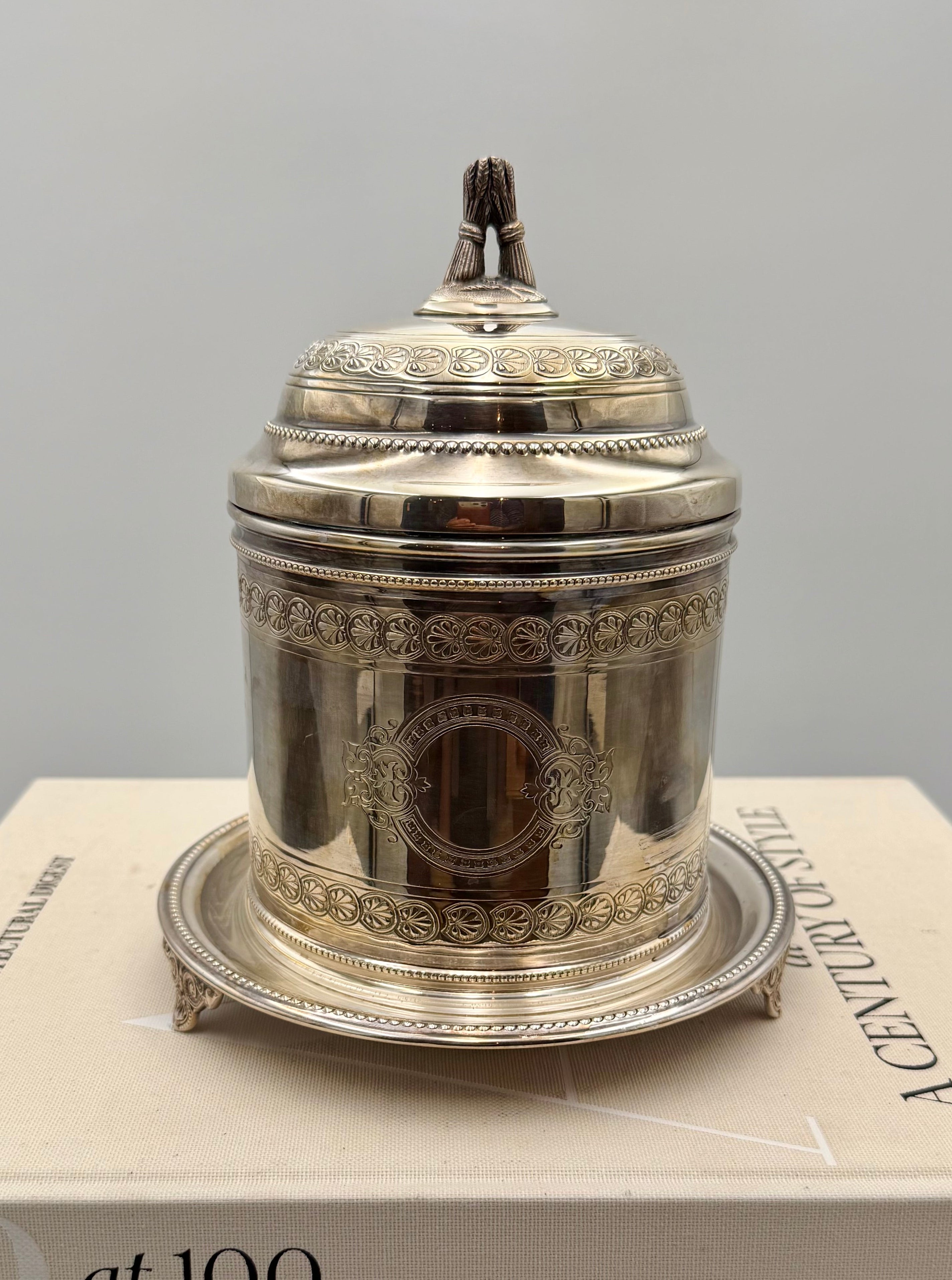 Vintage Silver-Plated Victorian Footed Biscuit Barrel with Wheat Finial in Excellent Condition